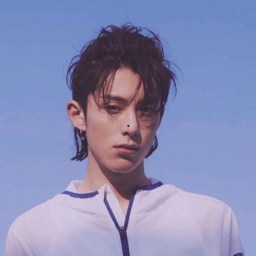 王鹤棣兄弟爆料了吗视频