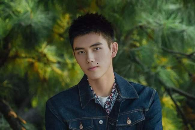 娱乐爆料陈飞宇是真的吗,娱乐爆料真实性揭秘