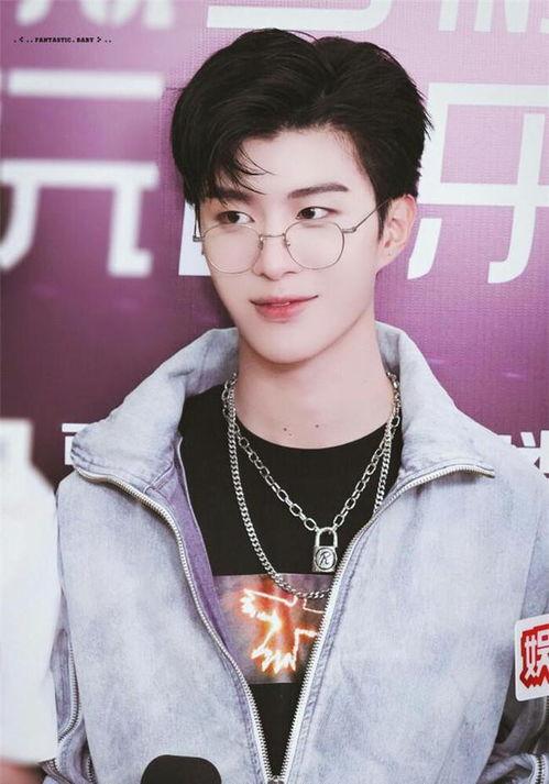 娱乐吃瓜演员范丞丞,娱乐圈的“吃瓜”新星，揭秘他的成长之路